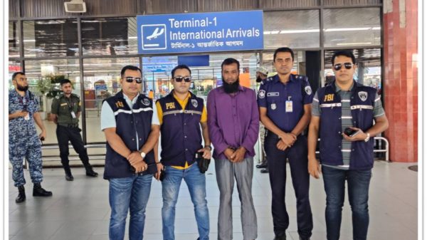 চার বছর বিদেশে পালিয়ে থেকেও শেষ রক্ষা হলো না, ধরা পড়লো পিবিআইয়ের হাতে