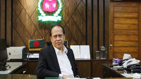 প্রধান নির্বাচন কমিশনার (সিইসি) কাজী হাবিবুল আউয়াল