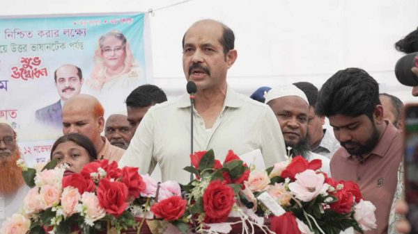 ঢাকা উত্তর সিটি কর্পোরেশনের মেয়র মো. আতিকুল ইসলাম।