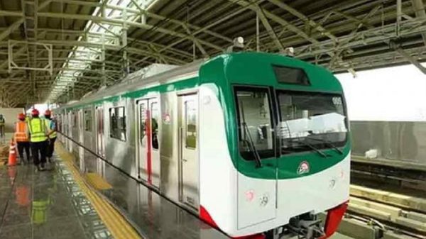 বুধবার (১৩ ডিসেম্বর) সকাল থেকে এ দুটি স্টেশনে ট্রেন থামছে