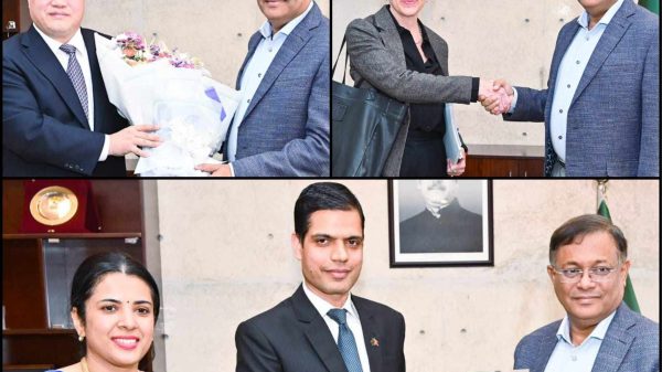 পররাষ্ট্রমন্ত্রী ও আওয়ামী লীগের যুগ্ম সাধারণ সম্পাদক ড. হাছান মাহমুদ