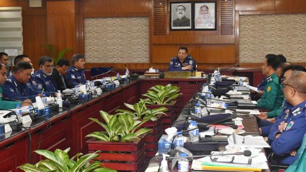 বাংলাদেশ পুলিশের আইজিপি চৌধুরী আবদুল্লাহ আল-মামুন।