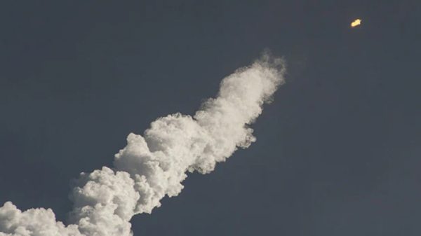 পূর্ব সিরিয়ায় শুক্রবার মার্কিন হামলায় অন্তত ১৮ ইরানপন্থি যোদ্ধা নিহত হয়েছে।