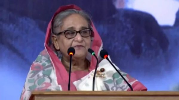 আওয়ামী লীগ সভাপতি ও প্রধানমন্ত্রী শেখ হাসিনা।