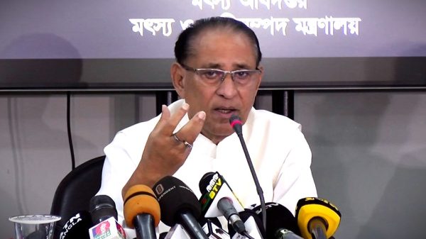 মৎস্য ও প্রাণিসম্পদ মন্ত্রী আব্দুর রহমান।