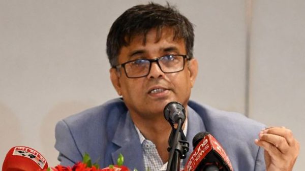 প্রধান উপদেষ্টার প্রেস সচিব শফিকুল আলম।