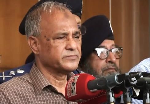 স্বরাষ্ট্র উপদেষ্টা লেফটেন্যান্ট জেনারেল মো. জাহাঙ্গীর আলম চৌধুরী (অব.)।